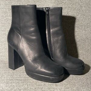 Jeffrey Campbell Spaced Boot Black Leather